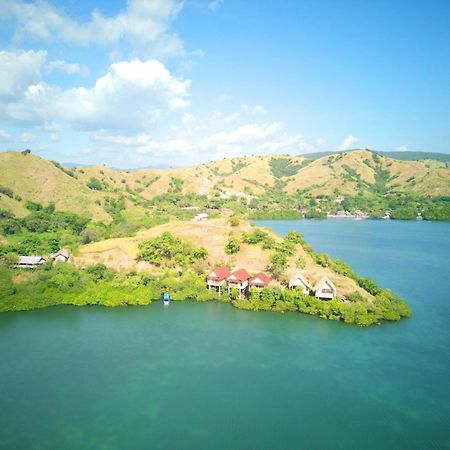 Loca Lobo Lodges Riung, Flores Extérieur photo