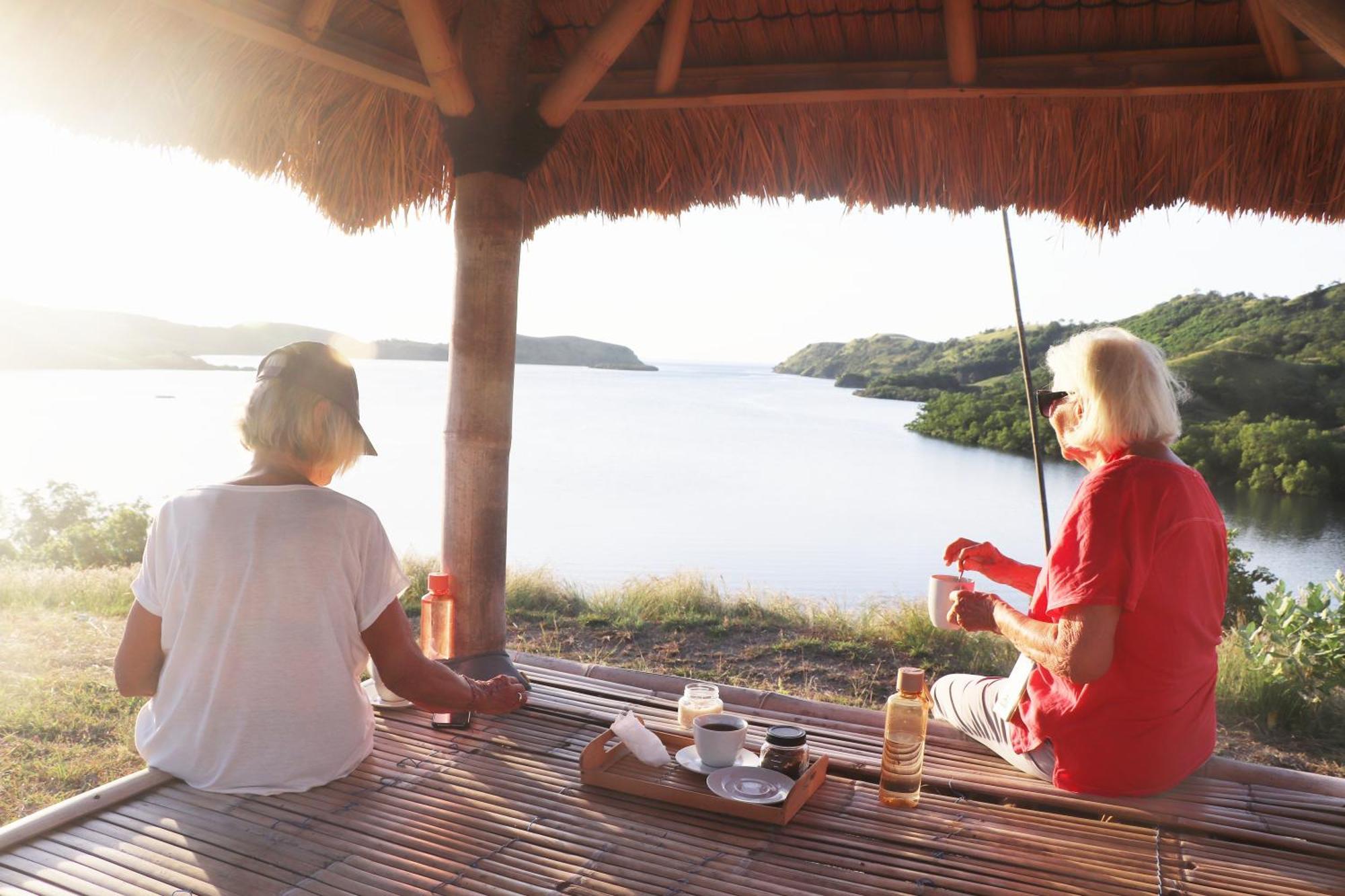 Loca Lobo Lodges Riung, Flores Extérieur photo